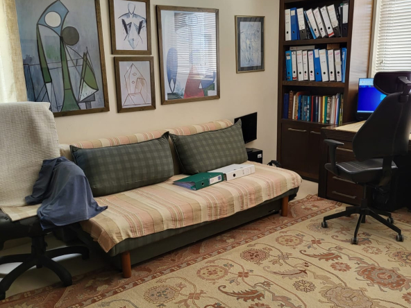 3526fe26-bc88-47a8-9b4e-c4c72fc9266d